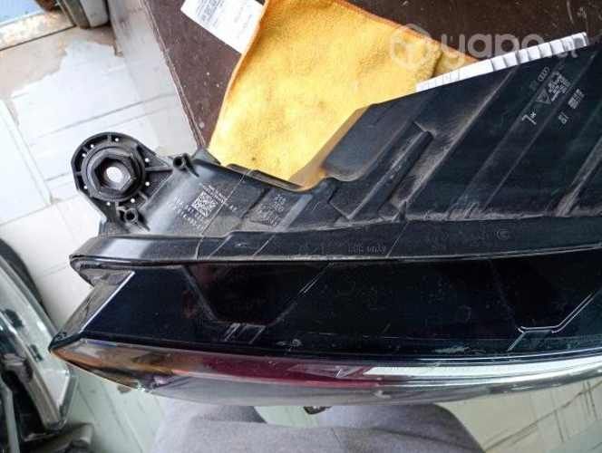 Óptico izquierdo AUDI Q5 original impecable