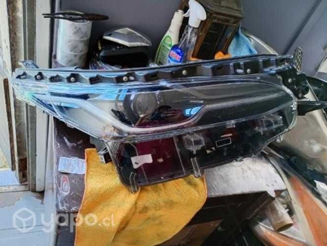 Óptico derecho Toyota NEW FORTUNER