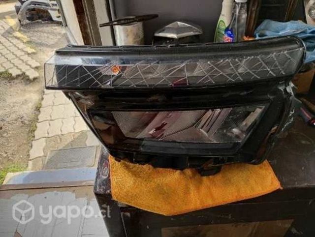 Óptico izquierdo Skoda KodiaQ ORIGINAL