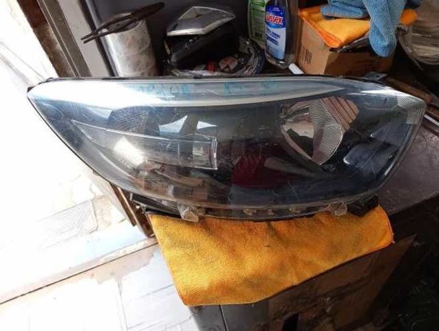 Óptico derecho Renault Captur ORIGINAL