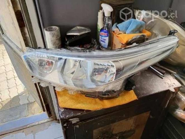 Óptico izquierdo Toyota Yaris 2019 2023 ORIGINAL