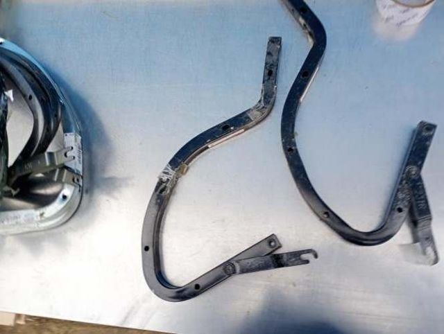 Bisagras de maletero Toyota Yaris 2019 2023 Origin