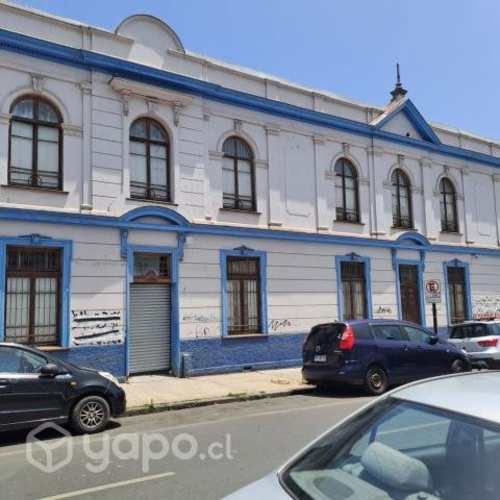 Vendo casona en centro de valparaíso