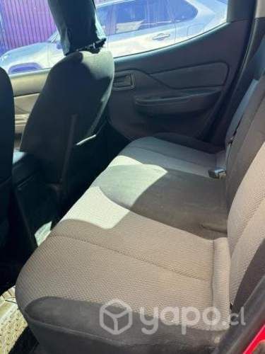 Mitsubishi l200 2018