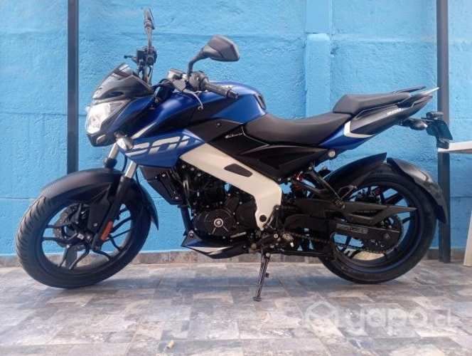 Bajaj Pulsar NS 200 año 2023