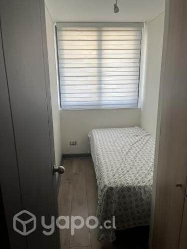 Se arrienda habitación para dama