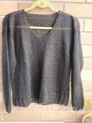Sweater negro lana angora.
