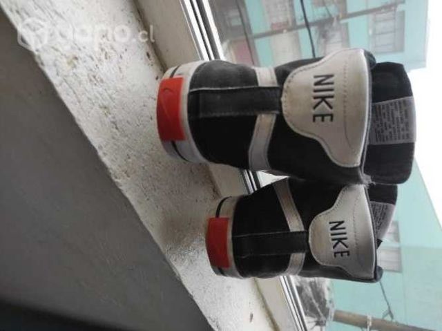 Zapatillas Nike Court Legacy Mid talla 45