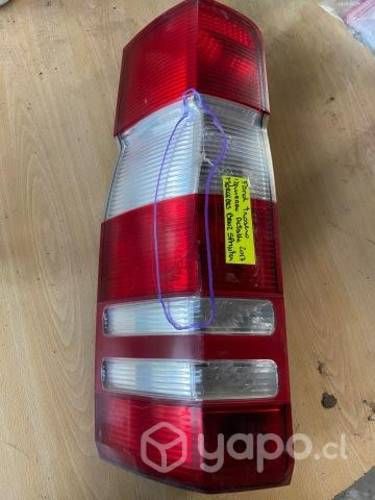 Farol trasero izquierdo con detalle Benz Sprinter