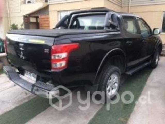Mitsubishi l200 2018