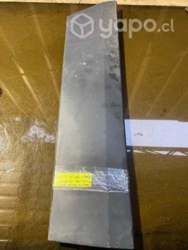 Moldura central exterior pta del izq Benz Sprinter