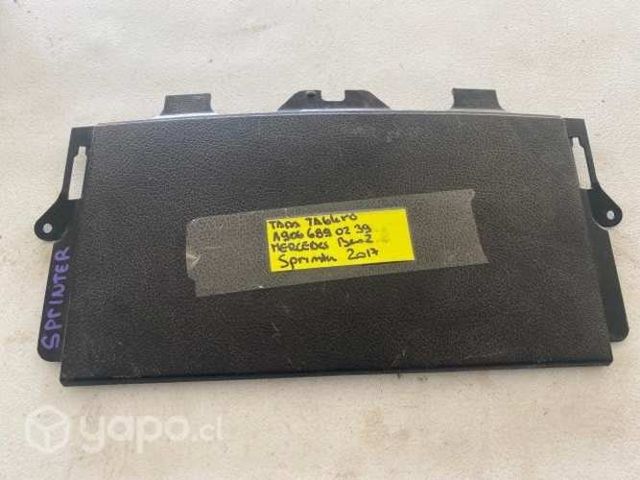 Tapa tablero A Mercedes Benz Sprinter