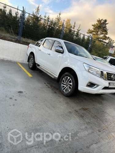 Vendo Nissan np300 2016