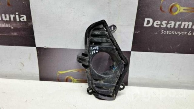 Tapa neblinero Rav4 2019 a 2023 Lh 2.1