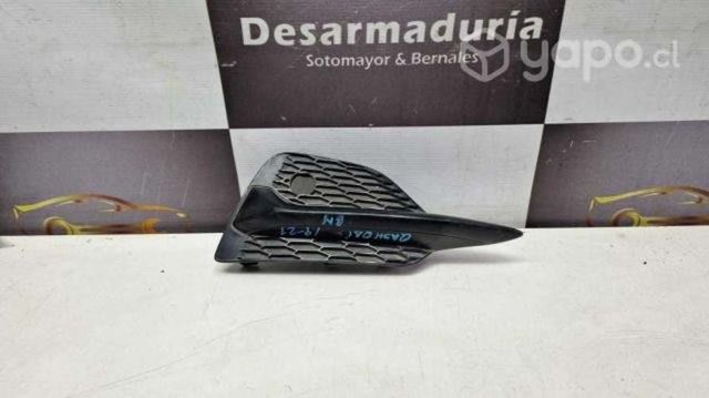 Tapa neblinero Qashqai 2019 a 2021 Rh 2.1