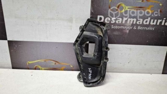 Tapa neblinero Np300 Lh 2.1