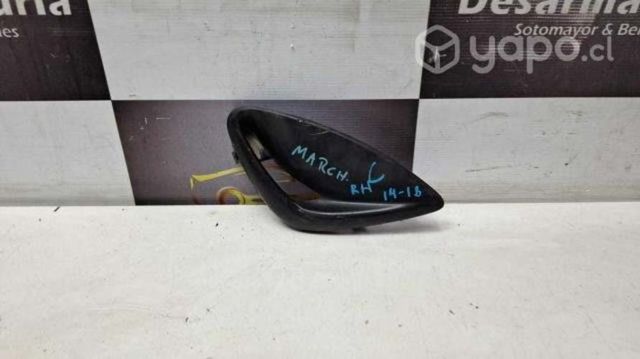 Tapa neblinero March 2014 a 2018 Rh 2.1