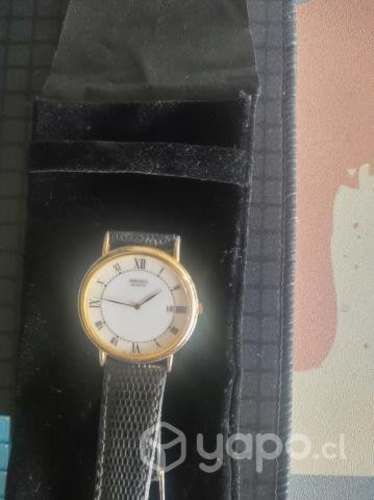 Reloj Seiko análogo clásico