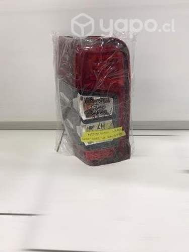 Foco trasero lh Mitsubishi l200 Dakar