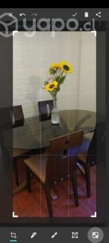 Mesa vintage y 4 sillas de madera vidrio templado