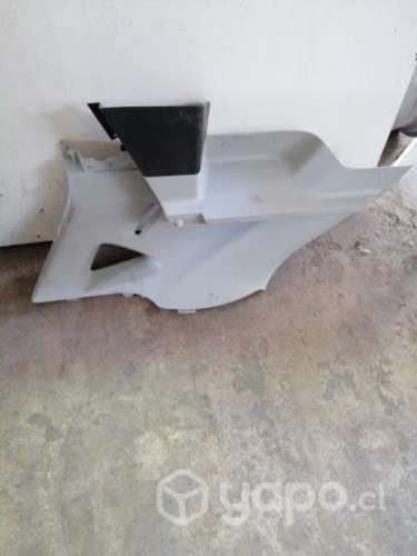 Tapiz cubre Pilar trasero superior izquierdo MG ZS