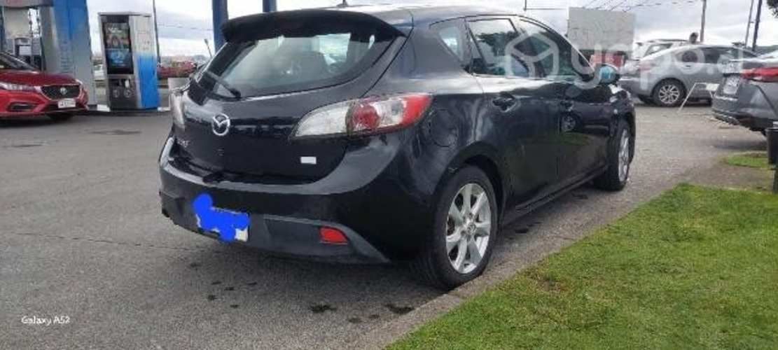 Mazda 3 2010 hatchback