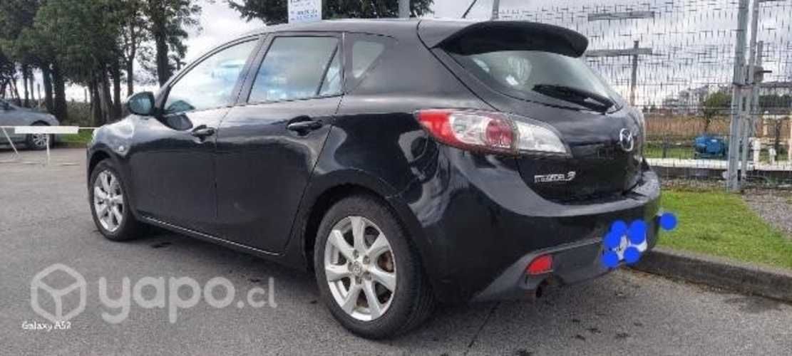 Mazda 3 2010 hatchback