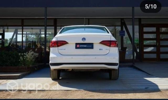 Se vende Volkswagen virtus