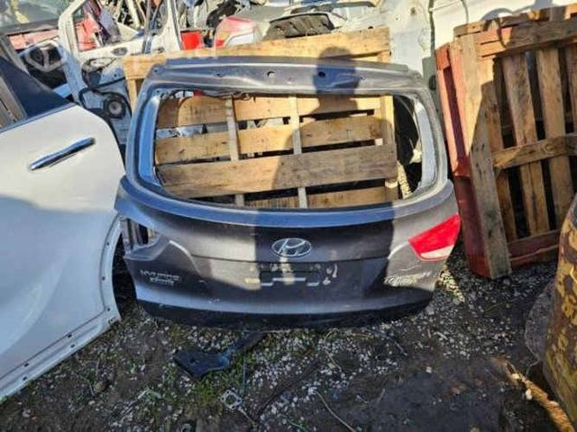 Portalon hyundai tucson 2013