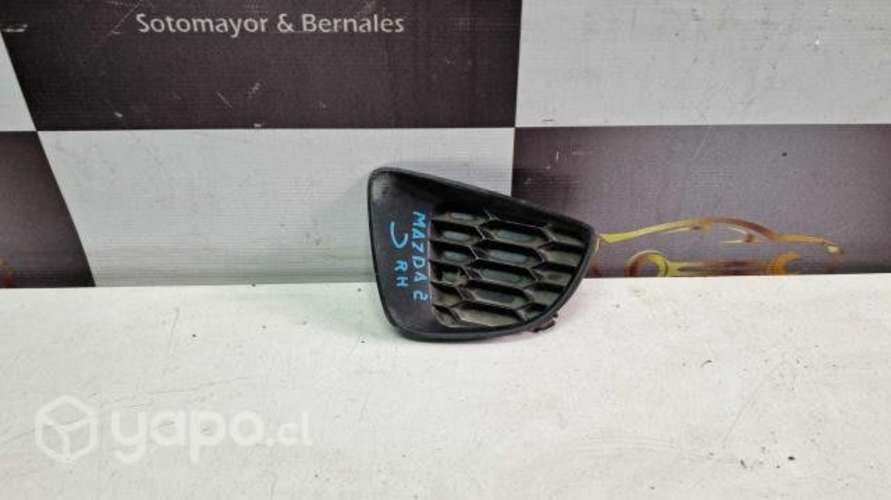 Tapa neblinero Mazda 2 Rh 2.1