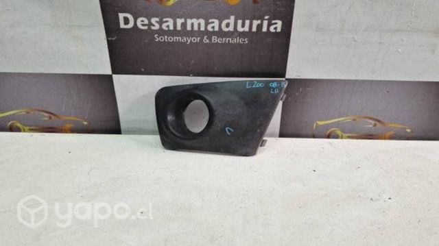 Tapa neblinero L200 2008 a 2015 Lh 2.1