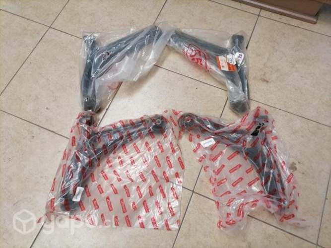 Bandejas yaris 1999 al 2002 japonesas