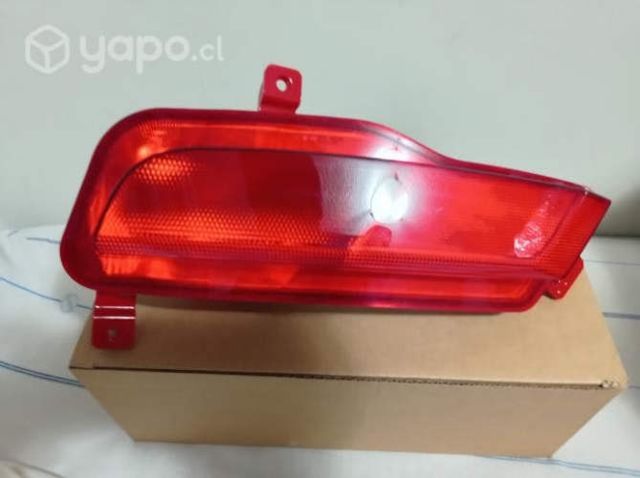Luz izquierda parachoque trasero mg zs 20/21