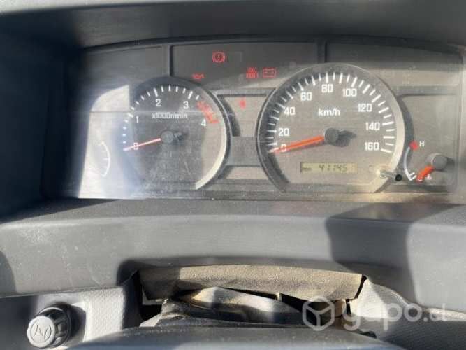 Chevrolet npr 815 2010