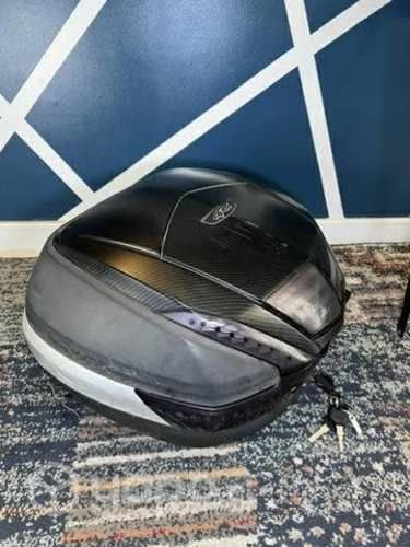 Maleta moto con luces led