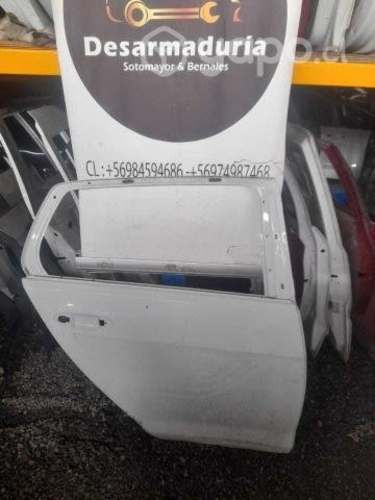 Puerta trasera Golf 2015 a 2024 RH 2.1