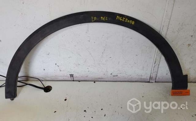 Moldura Pasa Rueda Del Izq (MGZ2058) MG ZS 2020