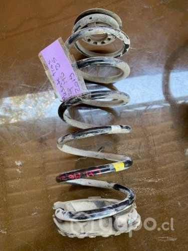 Resorte trasero izquierdo MG ZS 2019