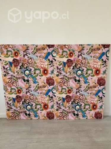 Tabla forrada con papel mural