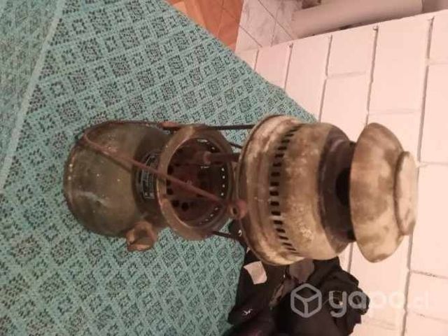 Antigua lampara de bronce