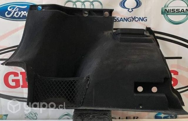 Tapiz cubre pilar trasero derecho MG ZS 2021 AUTO