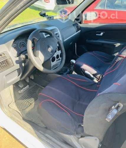 Camioneta Fiat Strada Trekking