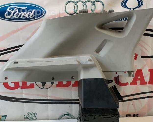 Tapiz cubre pilar trasero derecho MG ZS 2021 AUTO