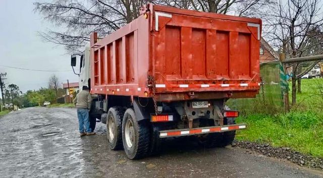 Vendo camion dongfeng 16m3 año 2010