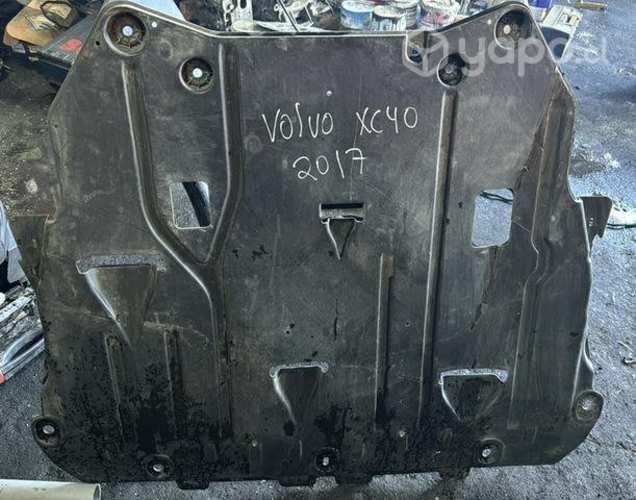 Cubre carter/motor Volvo xc40
