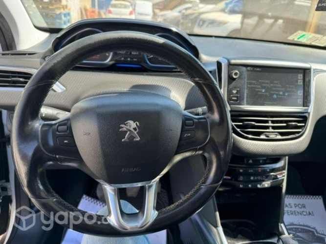 Peugeot 2008 2014