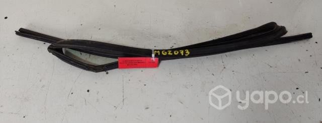 Goma Vidrio Puerta Trasera Derecha (MGZ073) MG ZS
