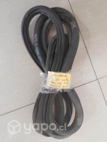 Goma contorno pilar delantera izquierda Mg zs 2019