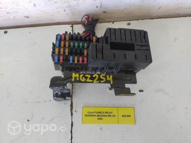 Caja Fusible Relay Interior (MGZ254) MG ZS 2020