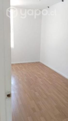 Se arrienda departamento interior